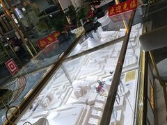 -鑫羽黄金首饰奢侈品回收鉴定