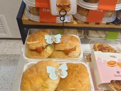 -Caidie Bakery采蝶轩(百越店)