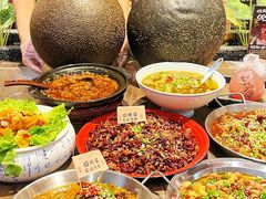 -铁西广场(地铁站)