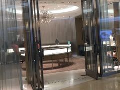 -Tiffany & Co.蒂芙尼
(广州太古汇店)