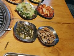 -唯成•韩国炭火烤肉 유성고기