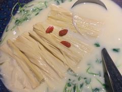 -旺顺阁鱼头泡饼(常营店)