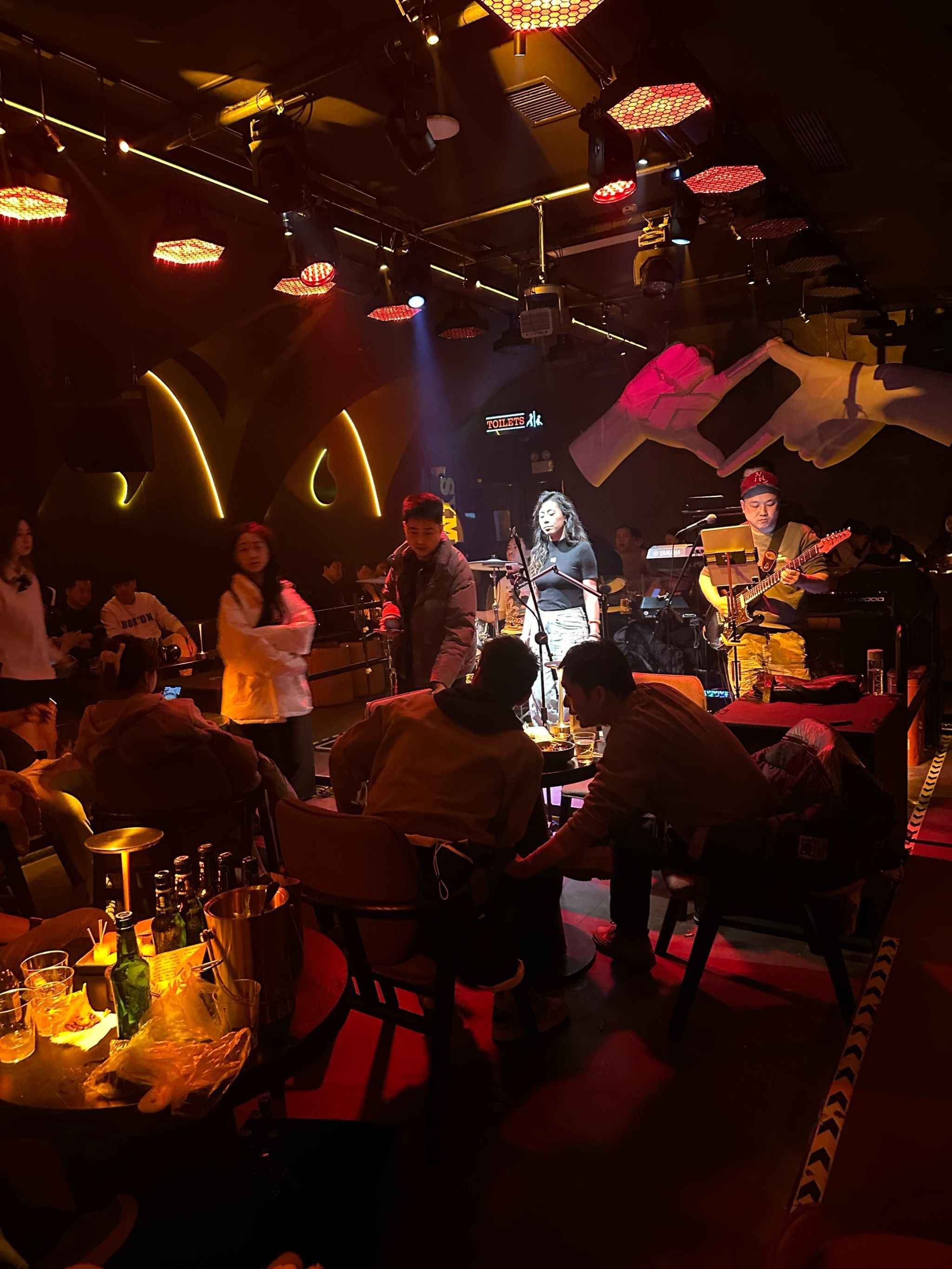 谁说贵阳没有好玩的酒吧