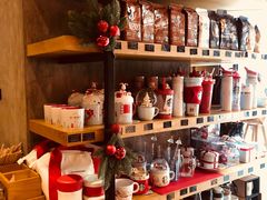 零售区-星巴克臻选(重庆沙坪坝店)