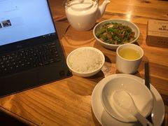 -唐伯虎新派湘菜馆(石夏时代广场店)