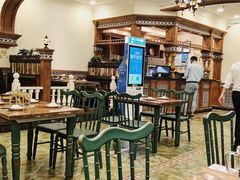 大堂-清真·玛丽亚新疆菜主题餐厅(浙江中路店)