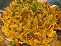 -三湘四水正宗湘菜(君峰路店)