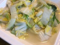 -临江餐馆二楼美食部落