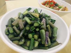 -红色湘菜馆(春风店)