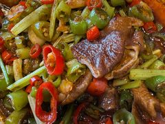 -鑫巴蜀小镇 · 水煮鱼专研店(玉桥店)