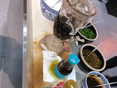 -卤校长老火锅(杨家坪直营店)