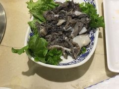 -楼外楼大刀肉传统火锅居(博学路店)