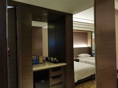 -东方帝景假日酒店