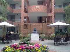 201204208591-中华职业学校