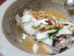 -姚记抚仙湖石锅鱼庄