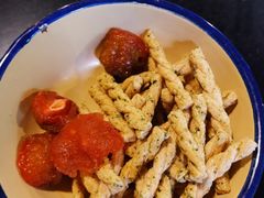 餐前小吃-李子坝梁山鸡(李子坝大鸡哥店)