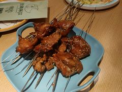 -街角等你.大连海鲜烧烤.经典铁板海鲜串(西安路店)