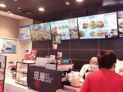 -肯德基(洛川店)