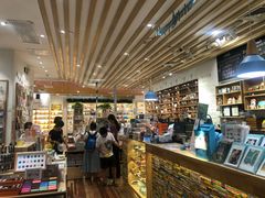 -猫的天空之城概念书店(印象城购物中心店)