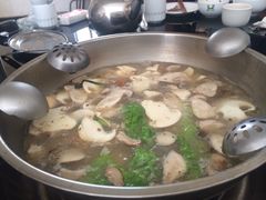 老石黑山羊-老石黑山羊毛驴肉火锅(金凯广场店)