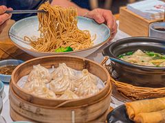 -馋三尺蟹粉小笼(人民广场店)