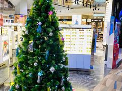 -王权免税店(普吉机场店)