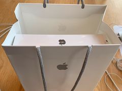 -Apple零售店(华贸购物中心店)