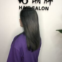 -V8潮牌·接发烫染连锁