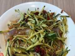 -六泰居·尔滨地标·东北菜(泰山路店)