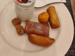 -怡聚轩全日制自助餐厅(大中华喜来登酒店)