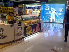 -周黑鸭(北京海淀区新中关店)