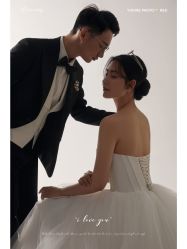 -雪中彩影婚纱摄影·微光艺术中心