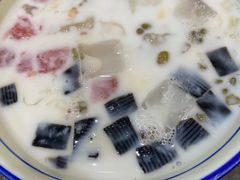 -文昌邓记清补凉(西沙路店)