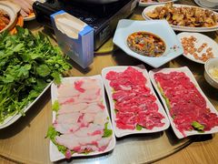 牛肉打边炉各-潮汕壹号·潮汕菜·打边炉·生腌(总店)