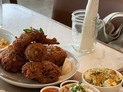 炸鸡-ROAST coffee & eatery