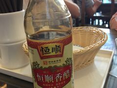 -笑来喜馄饨小笼工坊店(湖滨街店)