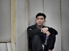 -菠萝格斗巴西柔术训练馆