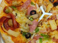 -必胜客(宝杨路宅急送店)