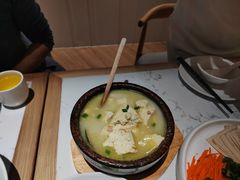 -关东小磨东北菜(漕河泾印象城店)