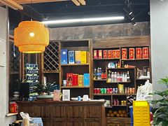 -小牛家村·贵州黄牛肉火锅(梦想小镇二分店)
