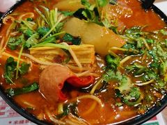 -肥汁米蘭香港米线(定西路店)