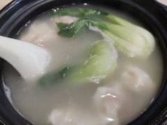 砂锅虾肉馄饨-老上海里弄味道(知春路店)