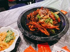 十三香小龙虾-金陵暴走小龙虾·迷踪蟹(凯德MALL店)