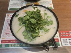 -肥汁米蘭香港米线(宁波路总店)