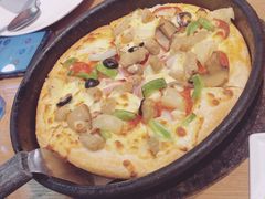 -必胜客(百联又一城店)