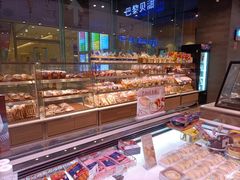 -巴黎贝甜(大宁国际商业广场店)
