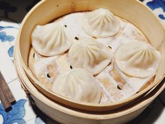 鸡汁杭州小笼包-桂满陇天书(南京德基旗舰店)