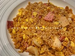 -必胜客(经开万达店)