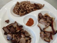 -月圆霖特色农家乐