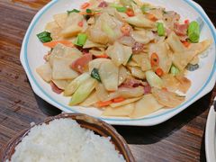 -民间瓦缸煨汤館(嵩山路店)